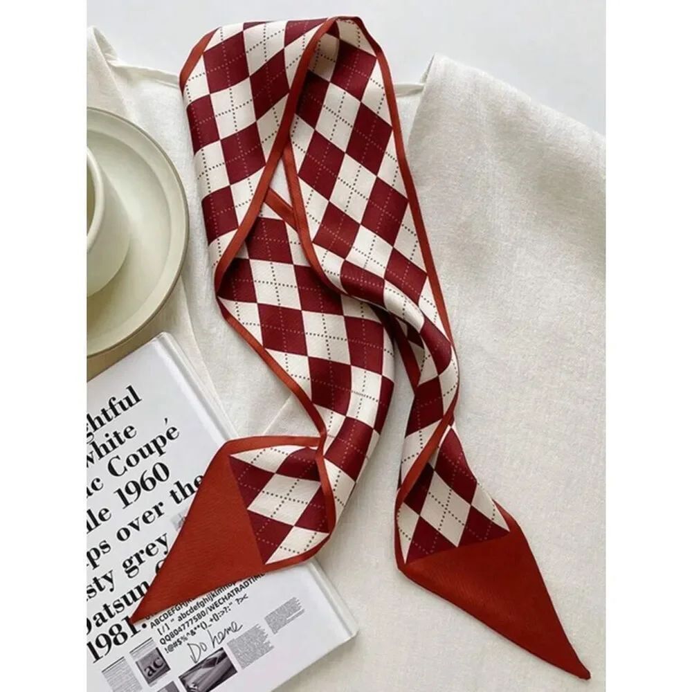 Red and Cream Argyle Scarf M1680